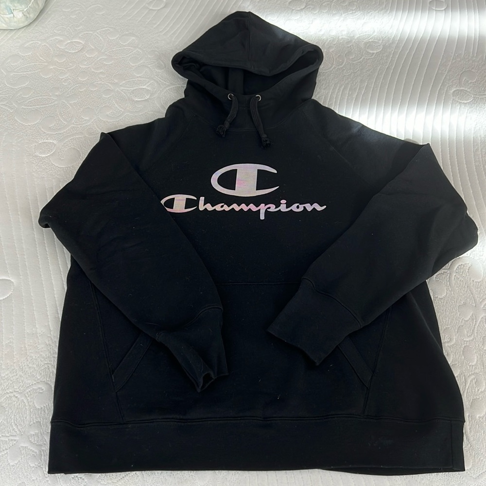 Women’s champion hoodie large